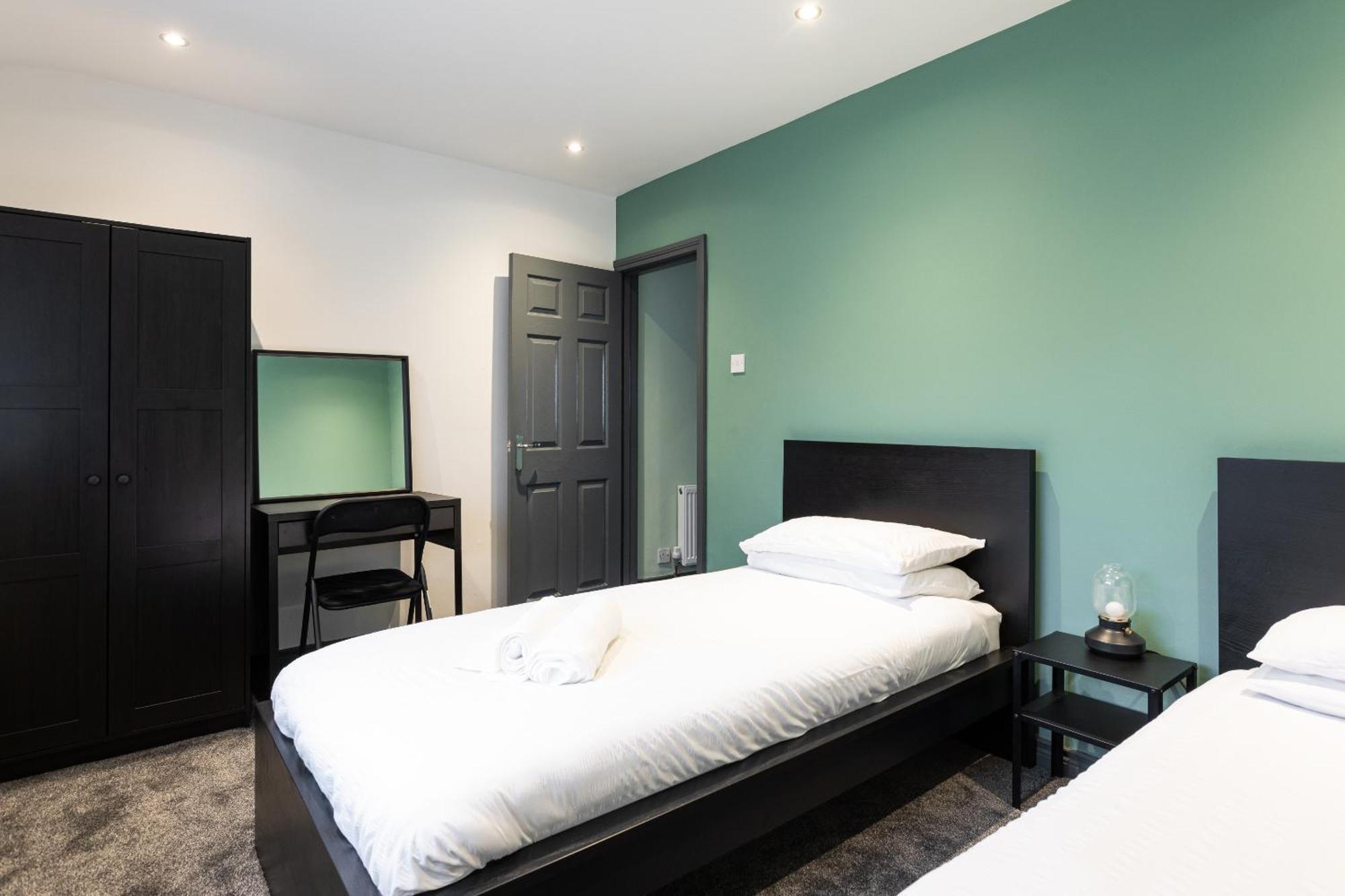 Fully Refurbished North Belfast Home 2 Eksteriør bilde